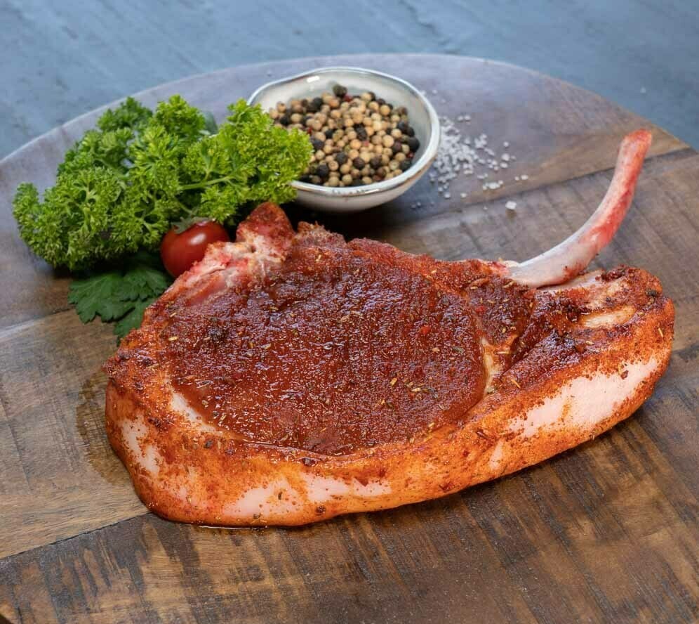 tomahawk-steak-varkens-gemarineerd.jpg